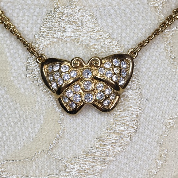 CZ & Gold Butterfly 🦋 Necklace - Picture 2 of 6